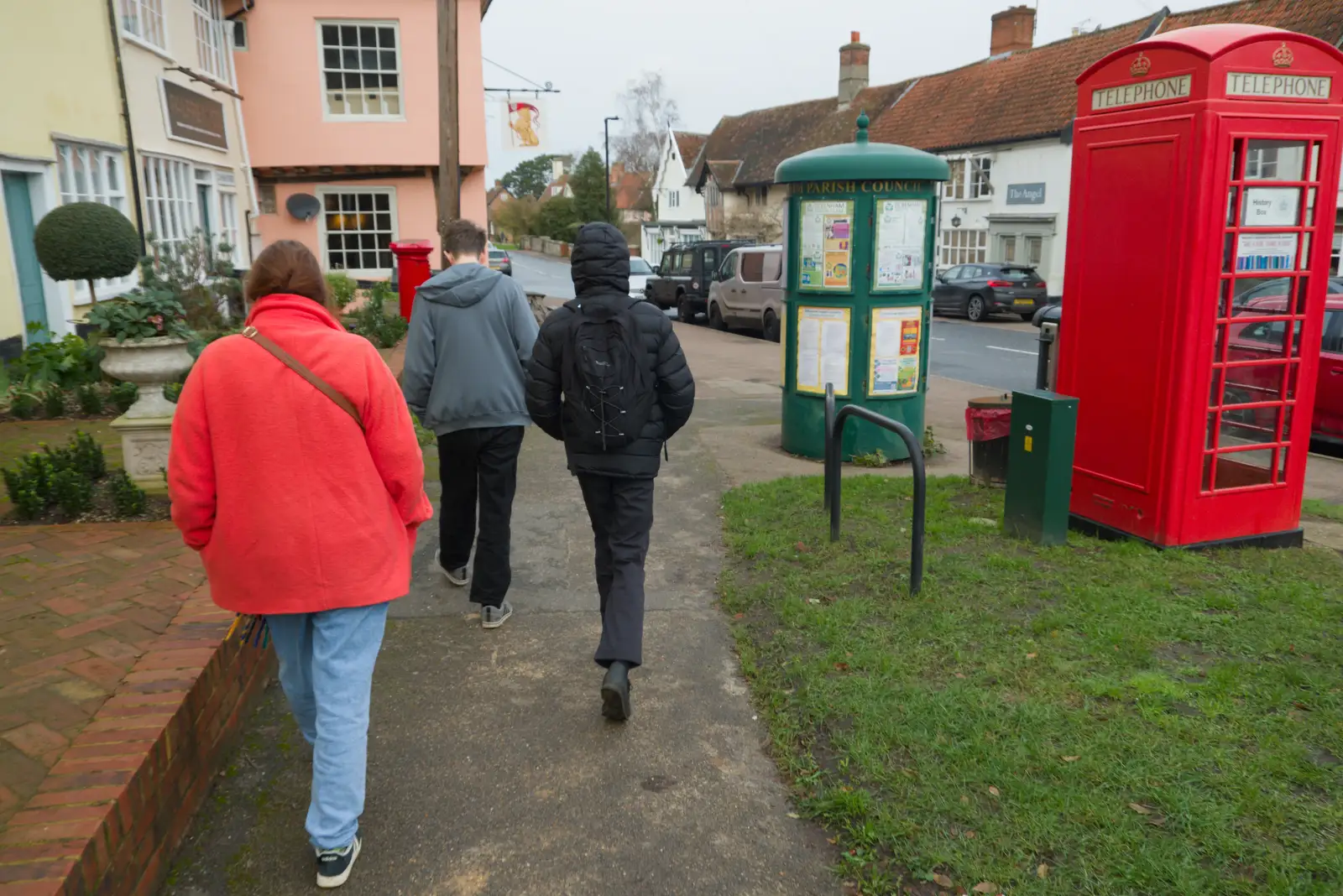 We head to the Lion pub in Debenham, from Dove Players' Pantomime, and Lunch in the Lion, Debenham - 11th January 2026
