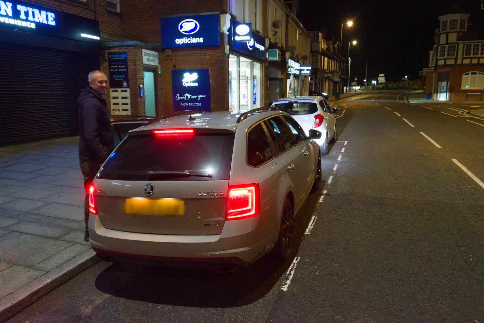 Chris heads off in the Hamish-mobile, from New Milton and a Return to Lymington, Hampshire - 17th January 2026