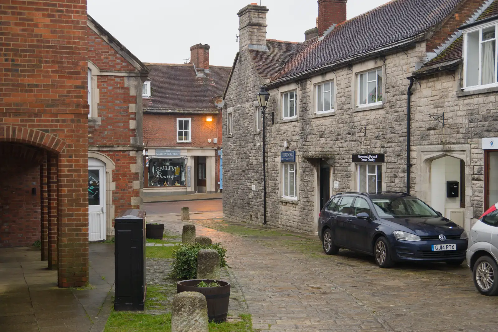 A little alley off South Street, from From Poole to Portland the Slow Way: a Dorset Odyssey - 18th January 2026