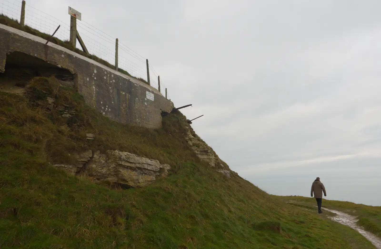 Sean under the remains of the fortifications, from From Poole to Portland the Slow Way: a Dorset Odyssey - 18th January 2026