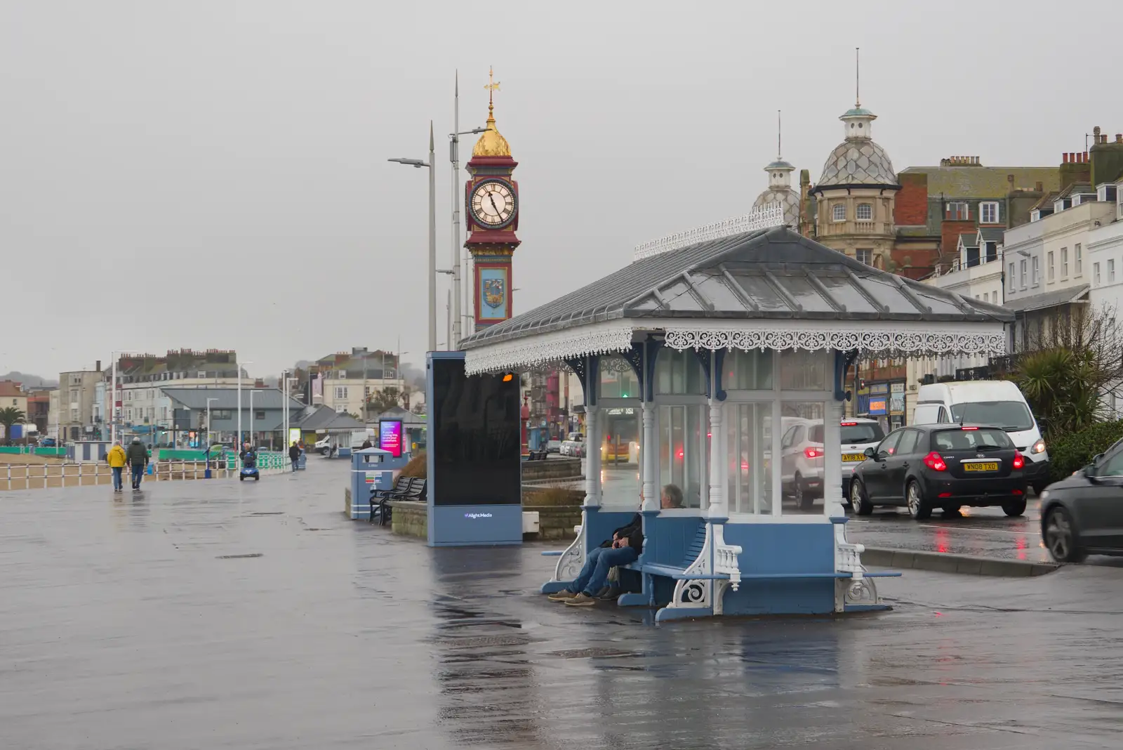 A shelter and the Jubilee Clock on the Esplanade, from From Poole to Portland the Slow Way: a Dorset Odyssey - 18th January 2026