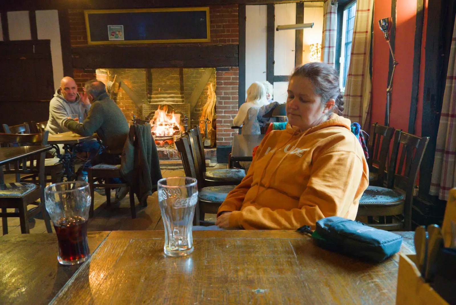 Isobel in the Crossways, from Another Walk to the Crossways, Scole, Norfolk - 25th January 2026