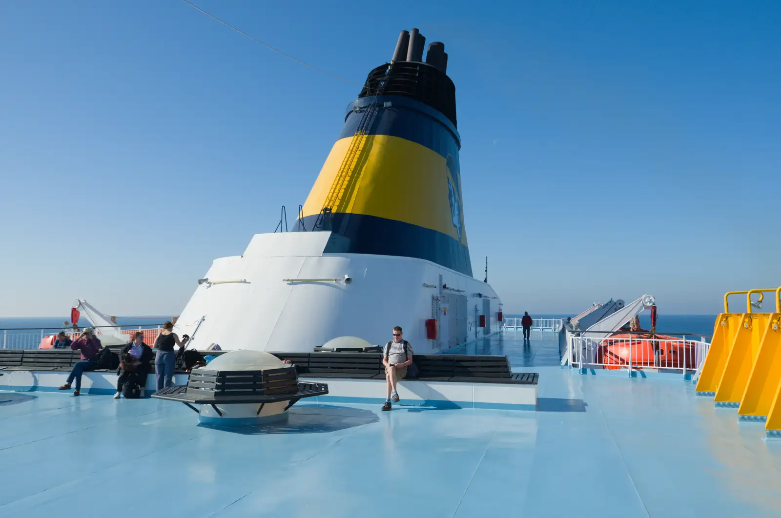 We wait in the sun for a bit, from Hauling Boats to Croatia: Palma, Mallorca to Toulon, France - 9th April 2026