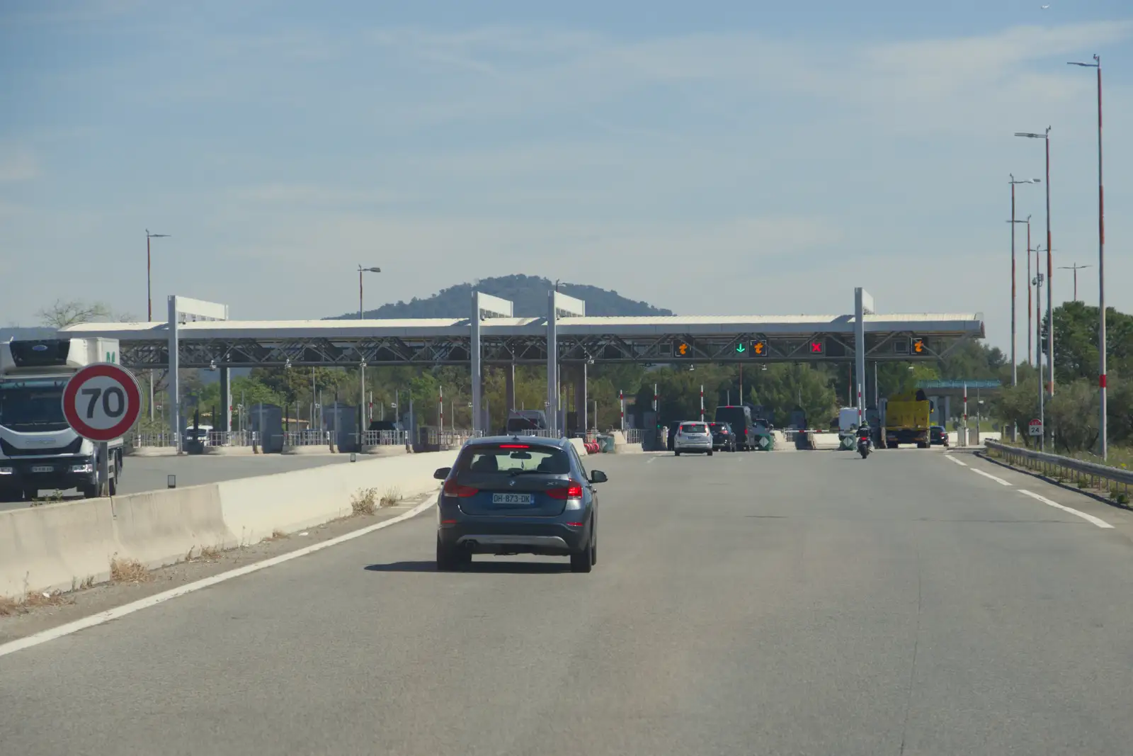 The first of a million toll stations, from Hauling Boats to Croatia: Toulon to Desenzano, Lake Garda, Italy - 11th April 2026