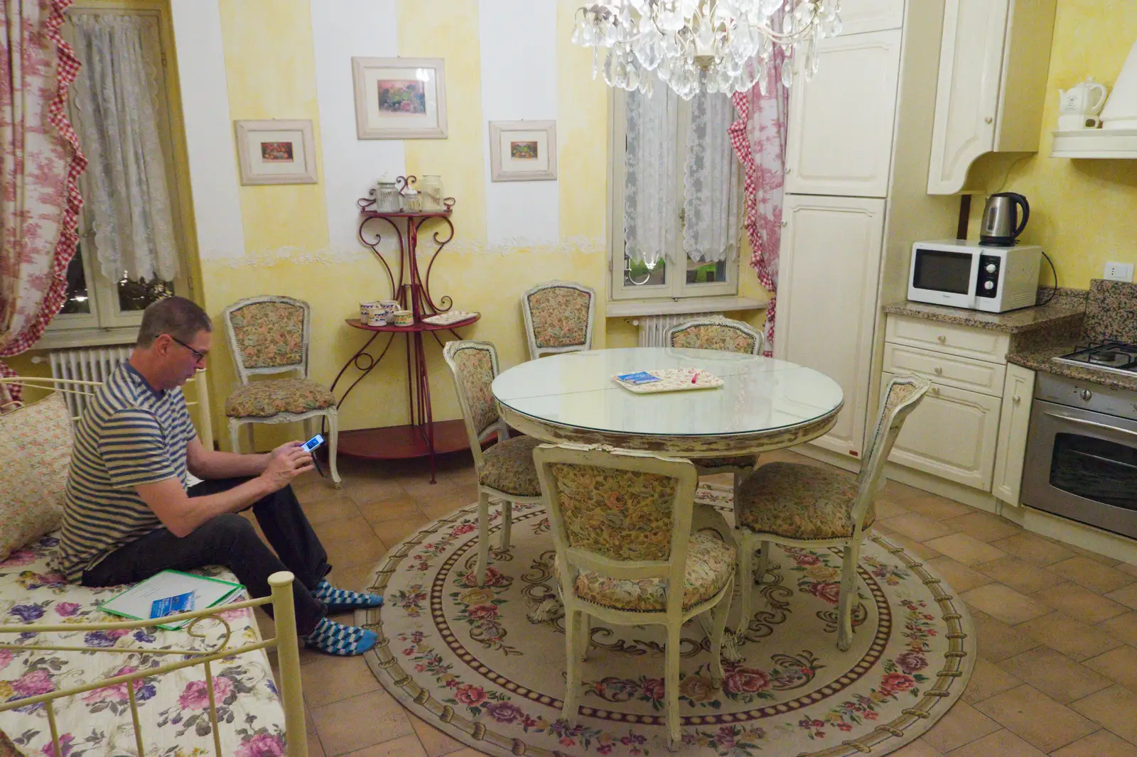 In the kitchen of our Desenzano apartment, from Hauling Boats to Croatia: Toulon to Desenzano, Lake Garda, Italy - 11th April 2026