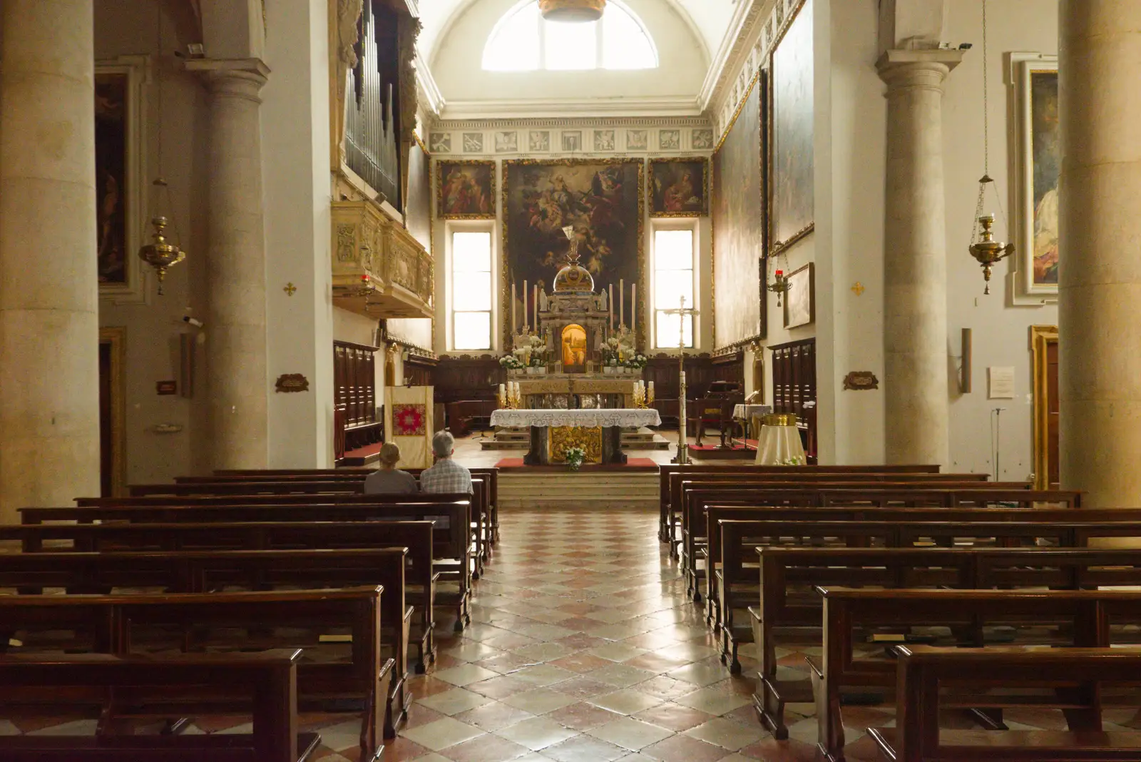 In the Duomo di Santa Maria Maddalena, from Hauling Boats to Croatia: Toulon to Desenzano, Lake Garda, Italy - 11th April 2026