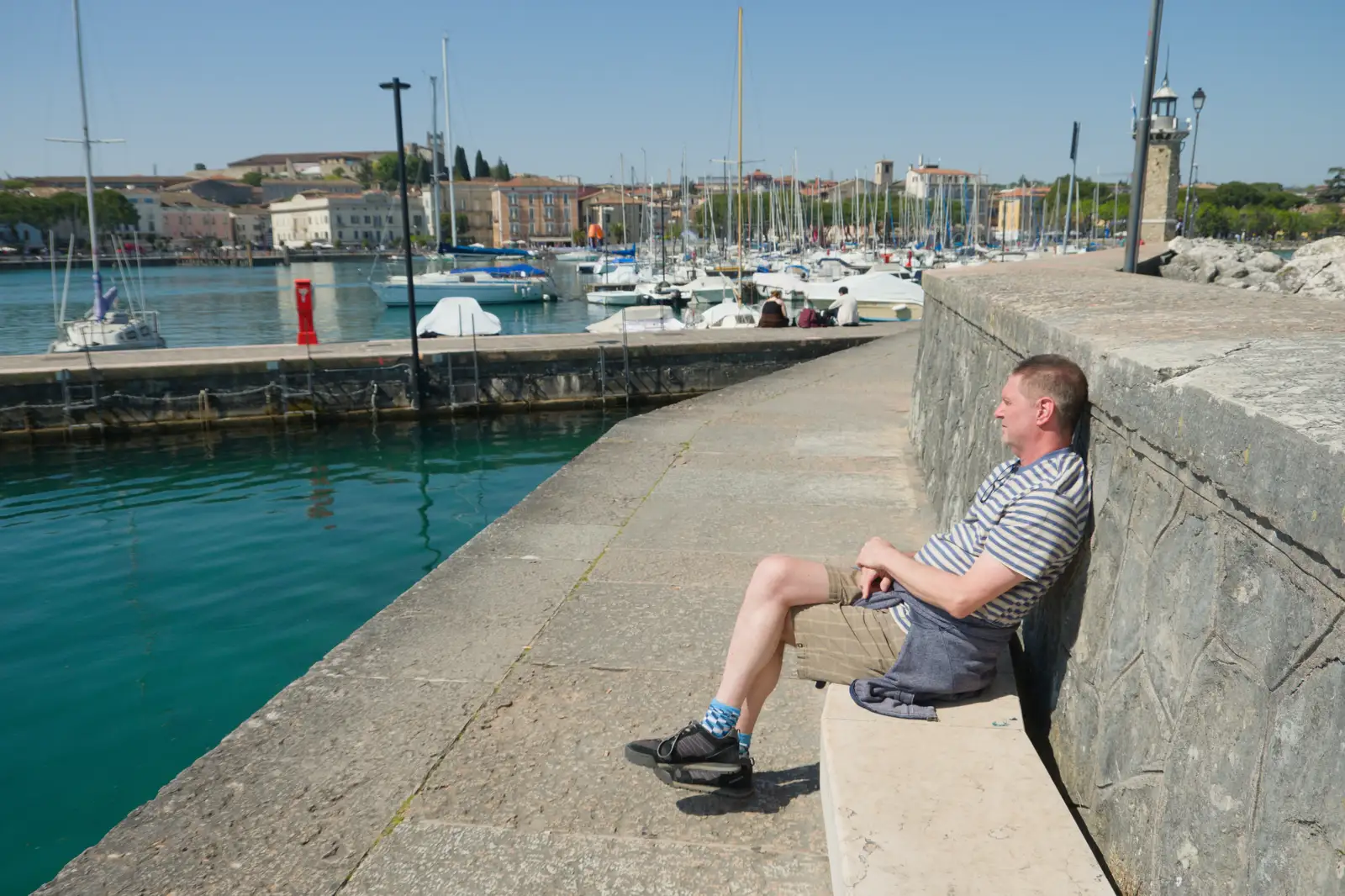 Sean takes a break, from Hauling Boats to Croatia: Toulon to Desenzano, Lake Garda, Italy - 11th April 2026