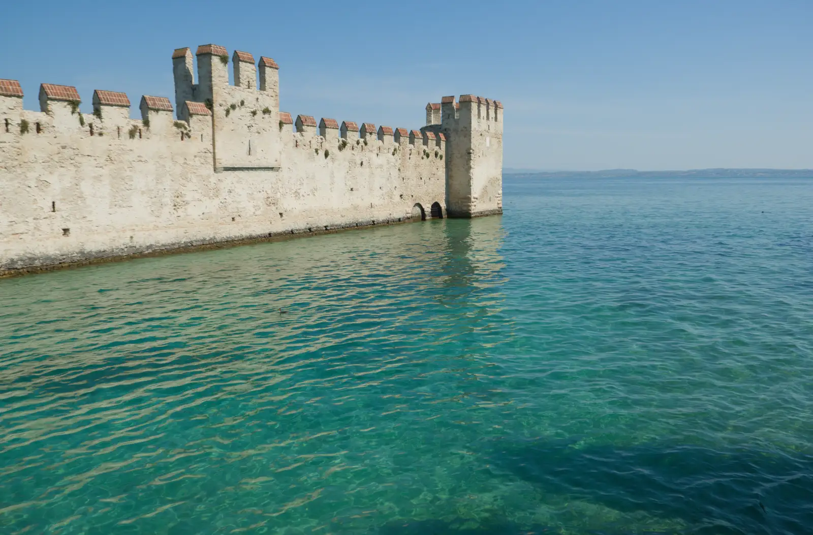 The clear waters of Lago di Garda, from Hauling Boats to Croatia: Toulon to Desenzano, Lake Garda, Italy - 11th April 2026