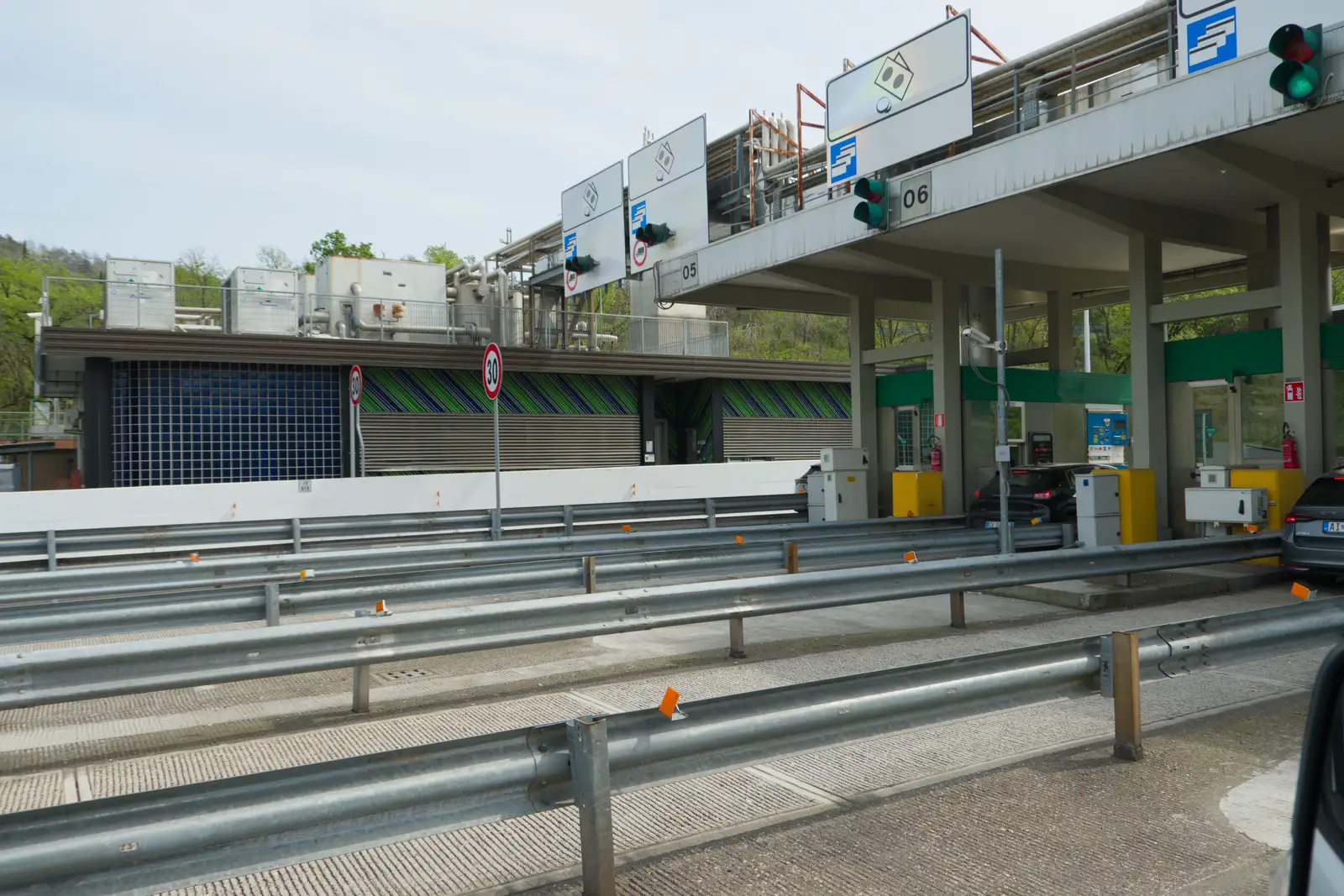 The last toll plaza in Italy, from Hauling Boats to Croatia: Desenzano to Split, Croatia - 13th April 2026