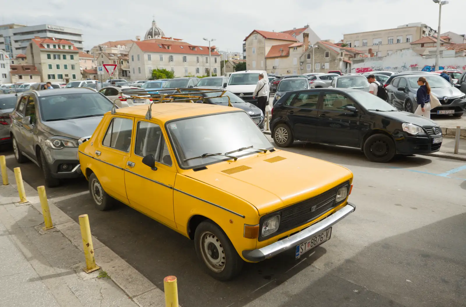 An ancient Zastava Yugo, from Hauling Boats to Croatia: Desenzano to Split, Croatia - 13th April 2026