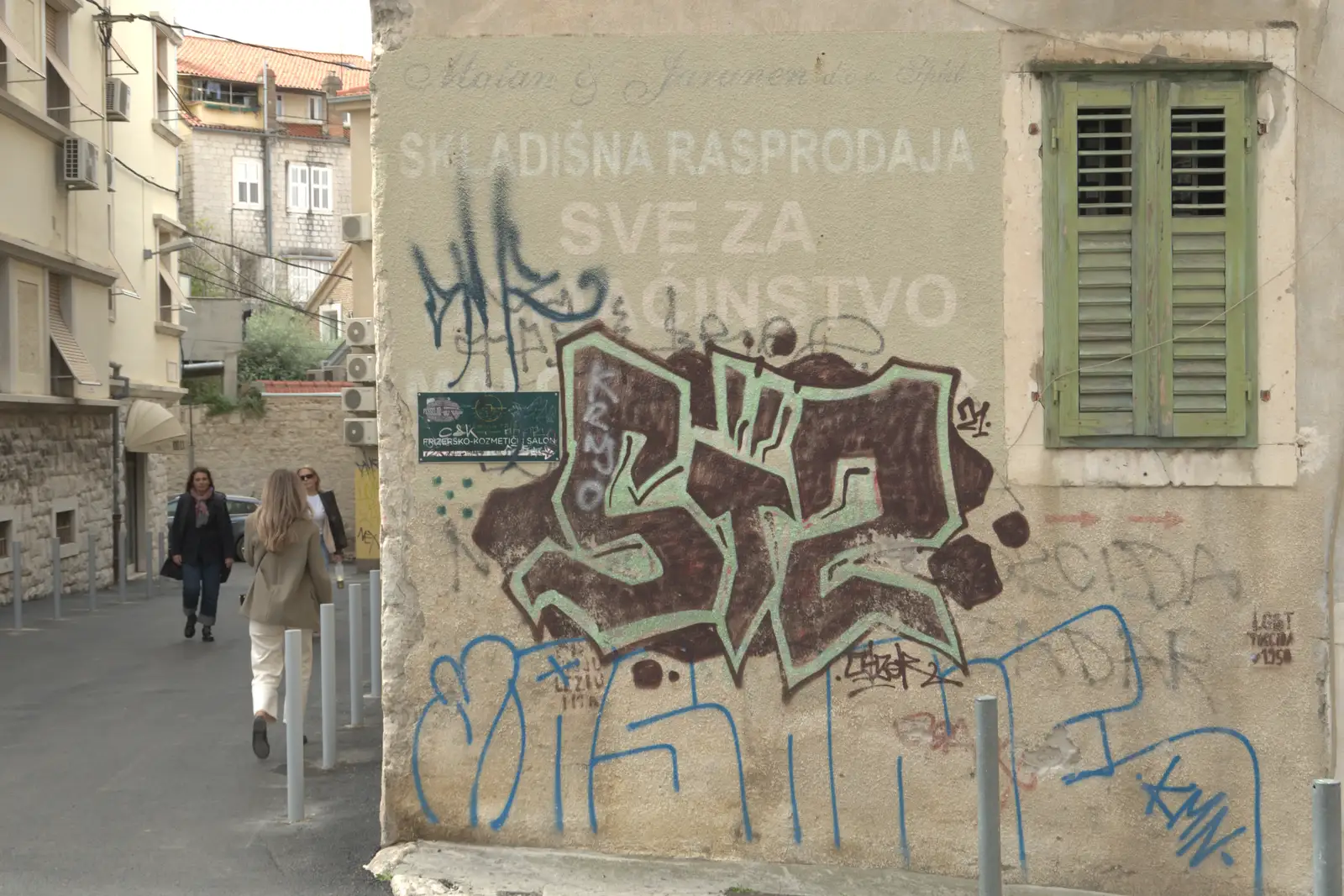 Old wall sign and new graffiti, from Hauling Boats to Croatia: Desenzano to Split, Croatia - 13th April 2026