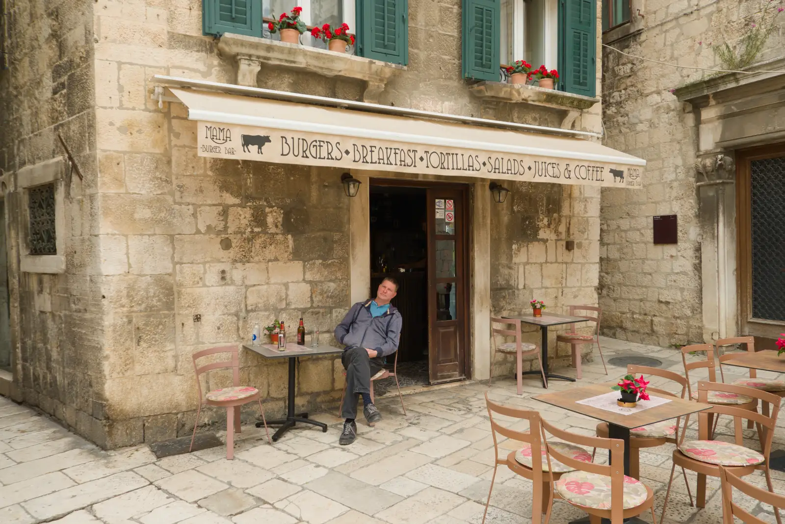 At Mama burger bar, where we've stopped for a beer, from Hauling Boats to Croatia: Desenzano to Split, Croatia - 13th April 2026