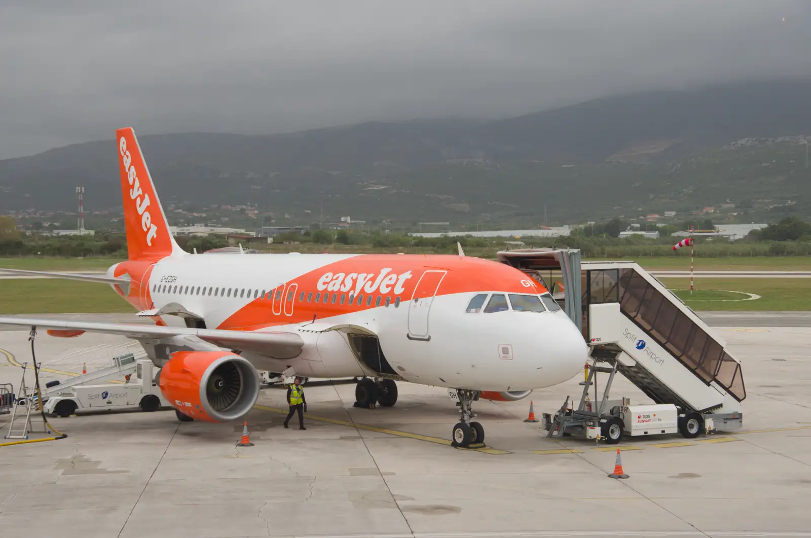 Our flight arrives, from Hauling Boats to Croatia: The Journey Home - 15th April 2026