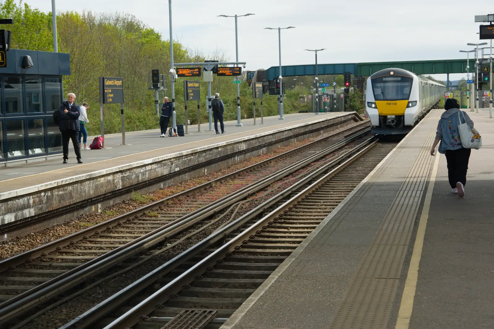 Nosher's train to Farringdon arrives, from Hauling Boats to Croatia: The Journey Home - 15th April 2026
