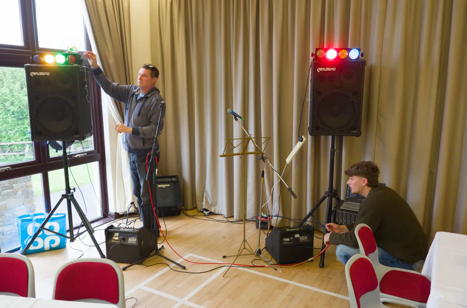 Sean sets up his retro disco lights, from Lunch in South Molton and Sean's "Stag Night", King's Nympton, Devon - 2nd May 2026