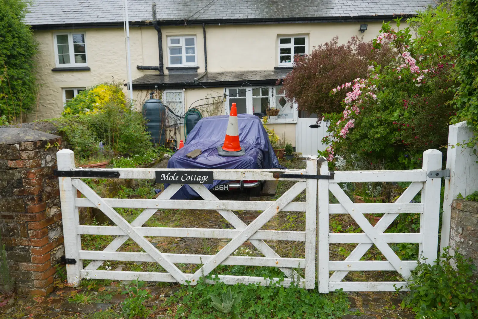 There's a cone on a covered car at Mole Cottage, from Lunch in South Molton and Sean's "Stag Night", King's Nympton, Devon - 2nd May 2026