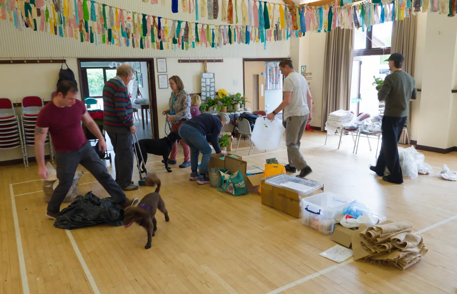 Yesterday's stuff is packed away, from A Visit to the Cottage and Lunch With Sis, Throwleigh, Devon - 4th May 2026