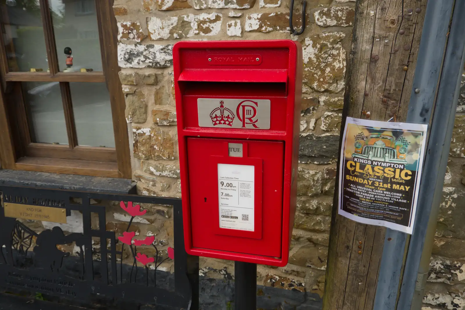 A new Charles III Rex post box, from A Visit to the Cottage and Lunch With Sis, Throwleigh, Devon - 4th May 2026