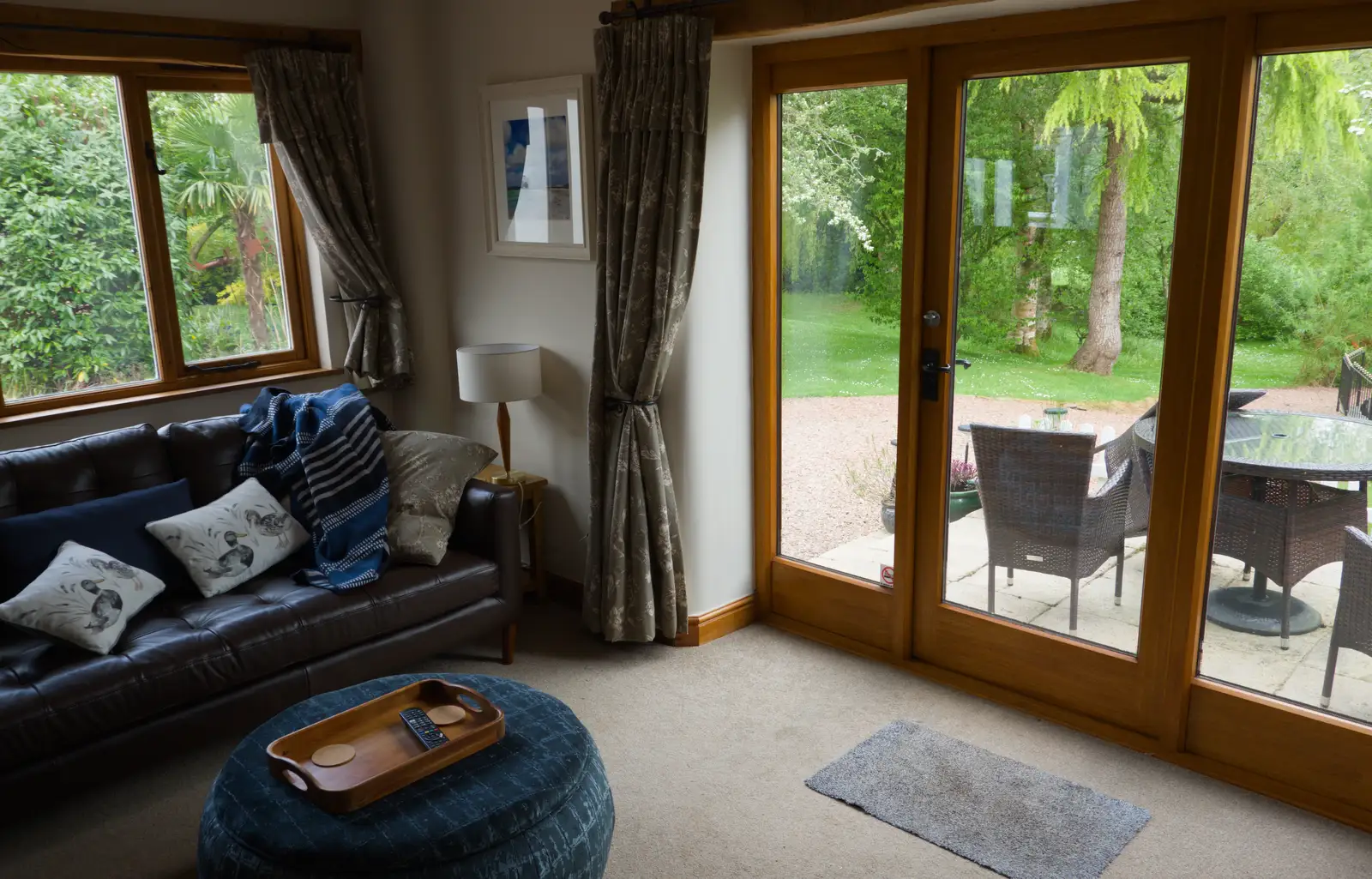 The lounge of our rented pad - the Hawthorns, from A Visit to the Cottage and Lunch With Sis, Throwleigh, Devon - 4th May 2026