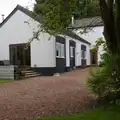 We say goodbye to our hired cottage, A Visit to the Cottage and Lunch With Sis, Throwleigh, Devon - 4th May 2026