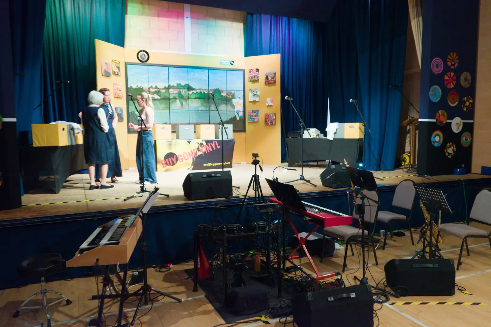 The stage is set, from Palgrave Players do Back to the 60s, Garboldisham - 21st May 2026