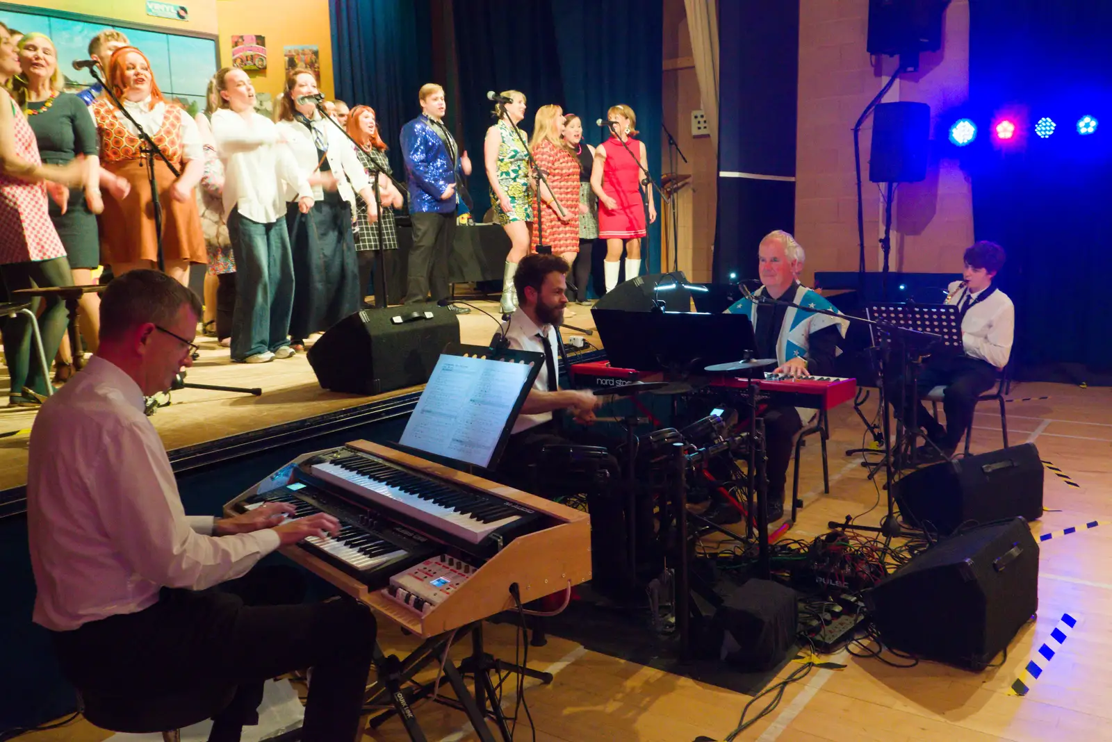 Nosher plays Hammond, from Palgrave Players do Back to the 60s, Garboldisham - 21st May 2026
