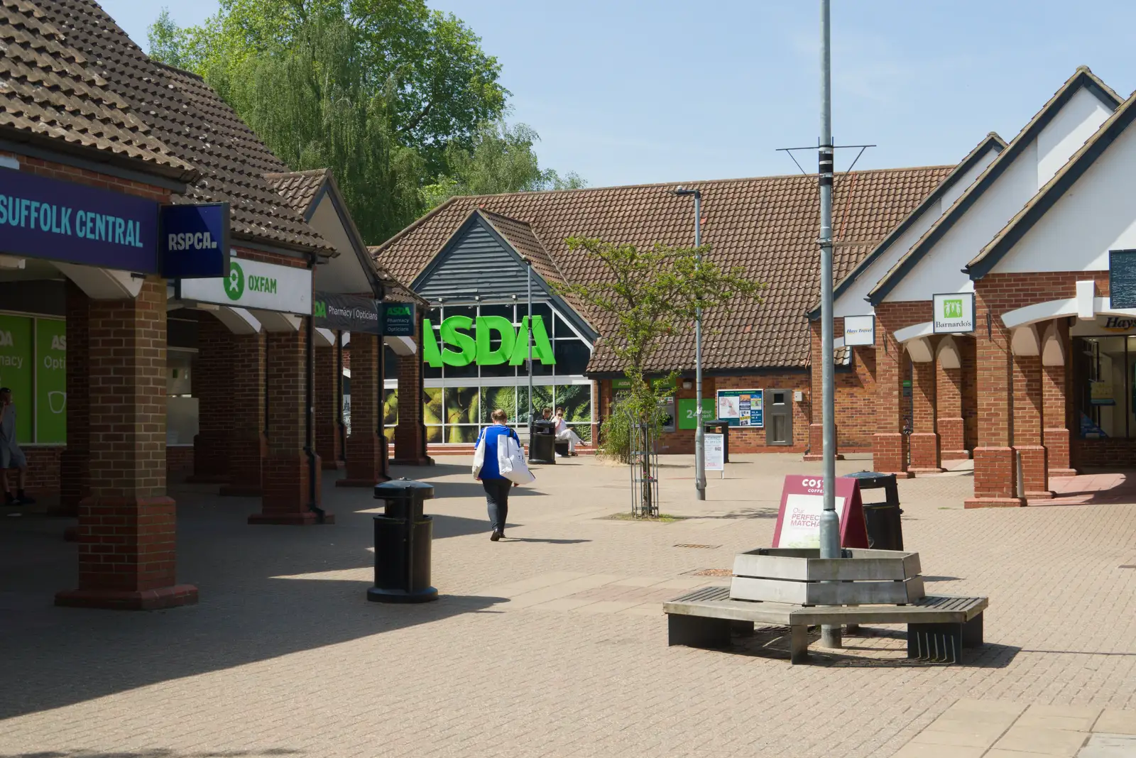 The 80s-ness of Wilkes Way, from A Visit to the Dentist, Stowmarket, Suffolk - 22nd May 2026