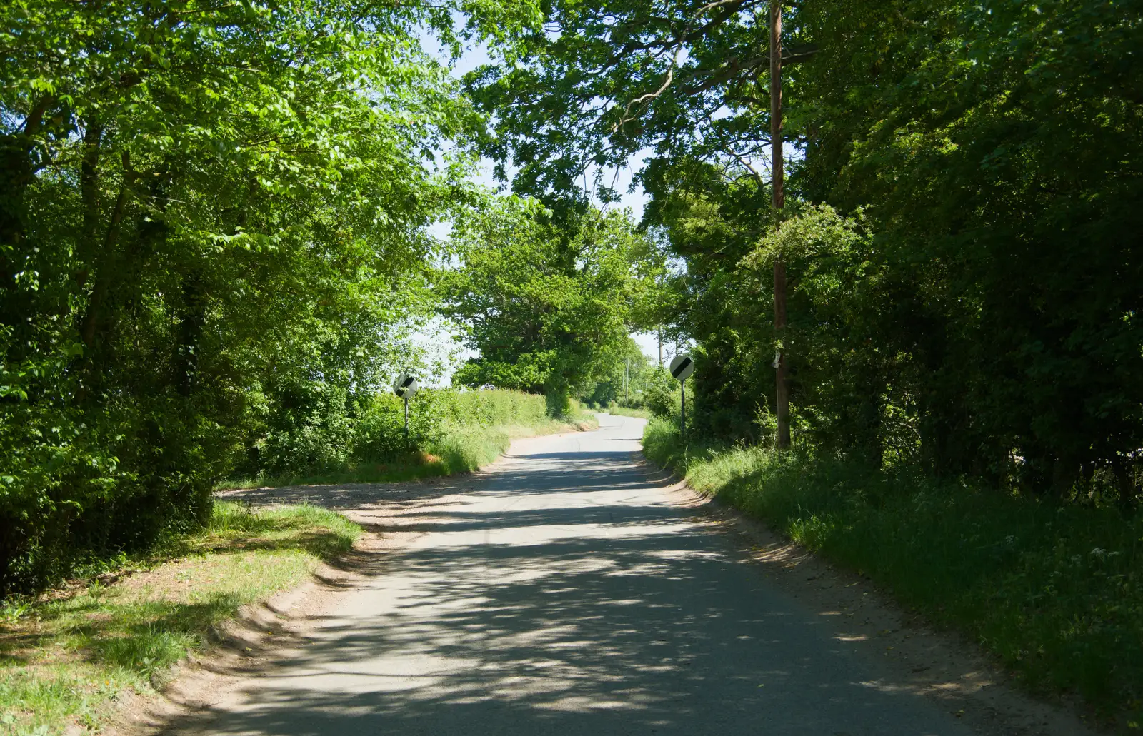 The road to Brome Street, from The Return of the Pub Walk: Brome to Diss - 24th May 2026