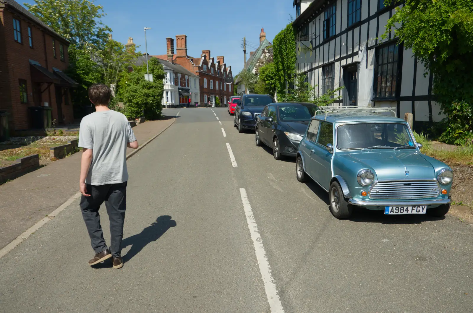 There's a lovely 1984 Mini outside the pub, from The Return of the Pub Walk: Brome to Diss - 24th May 2026