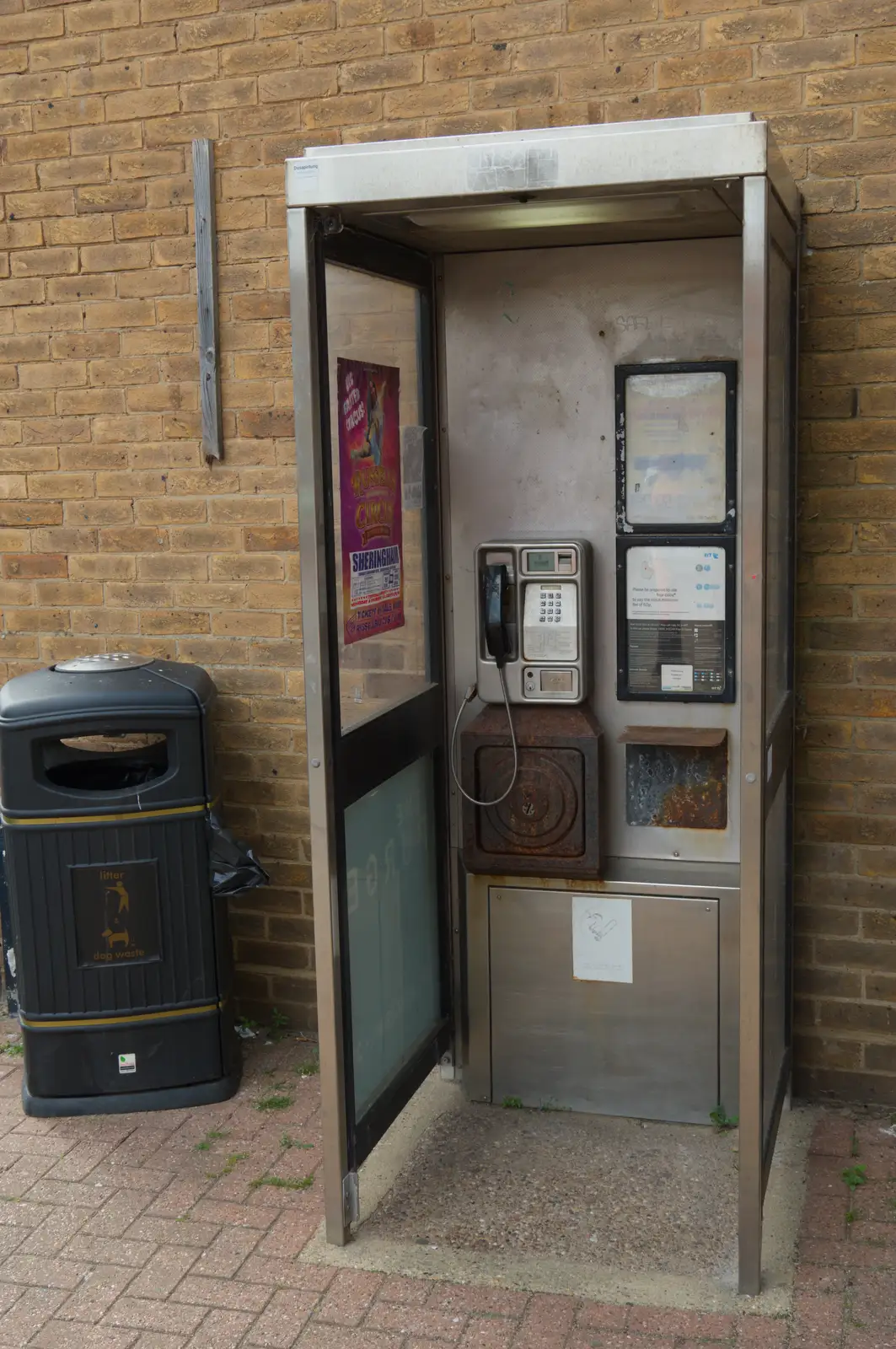 A payphone with an actual working phone in it, from A Birthday Trip to the Red Lion Hotel, Cromer, Norfolk - 27th May 2026