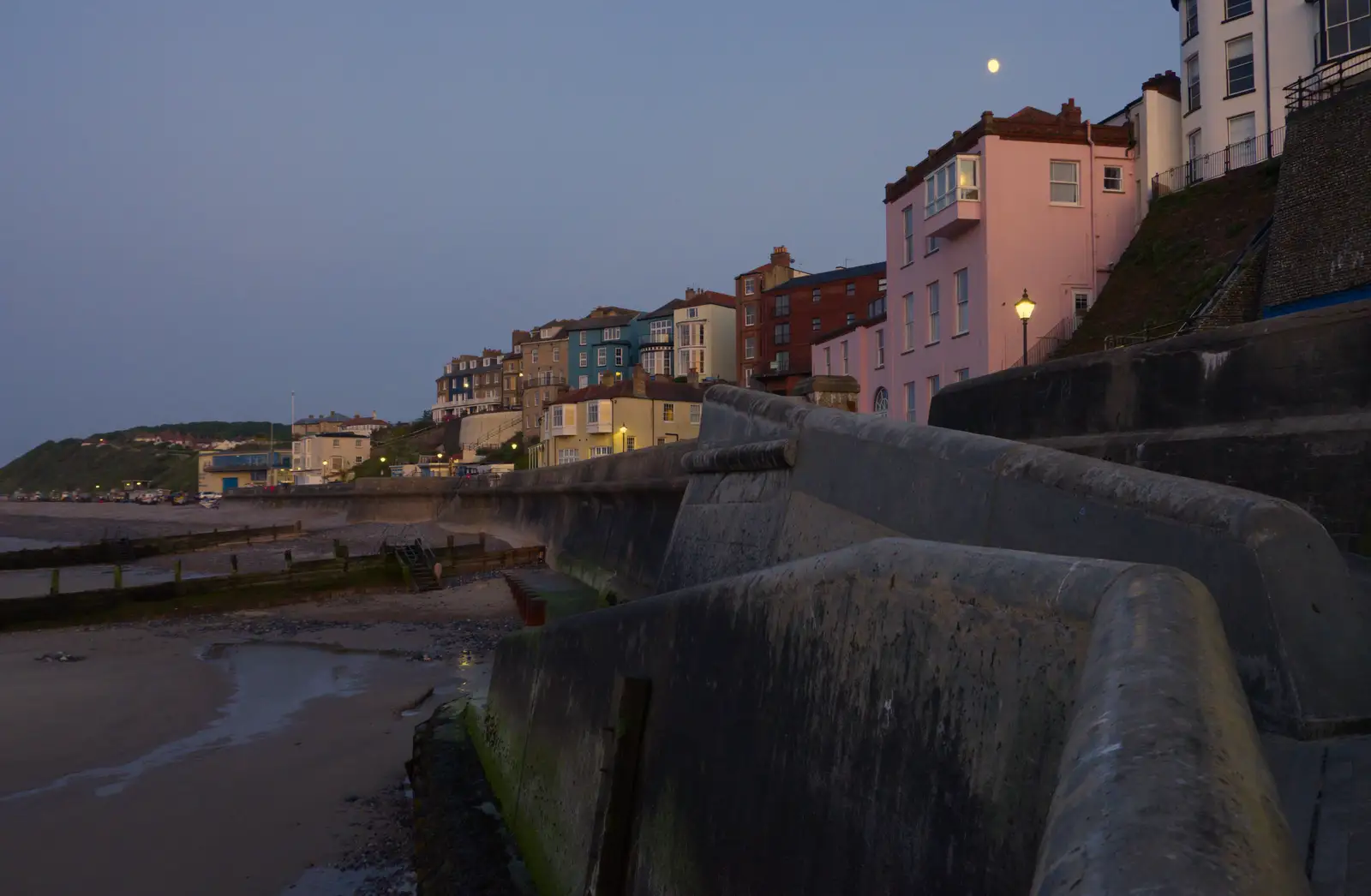 The moon rises over Cromer, from A Birthday Trip to the Red Lion Hotel, Cromer, Norfolk - 27th May 2026