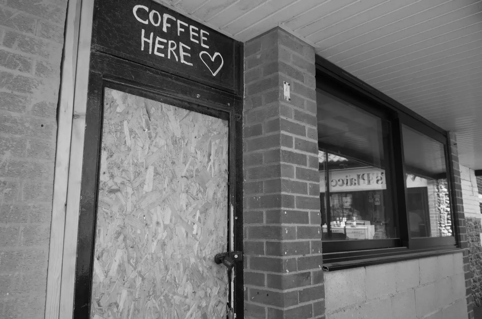 A closed-up coffee shop in East Runton, from A Bus Trip to Wells Next the Sea, Norfolk - 28th May 2026