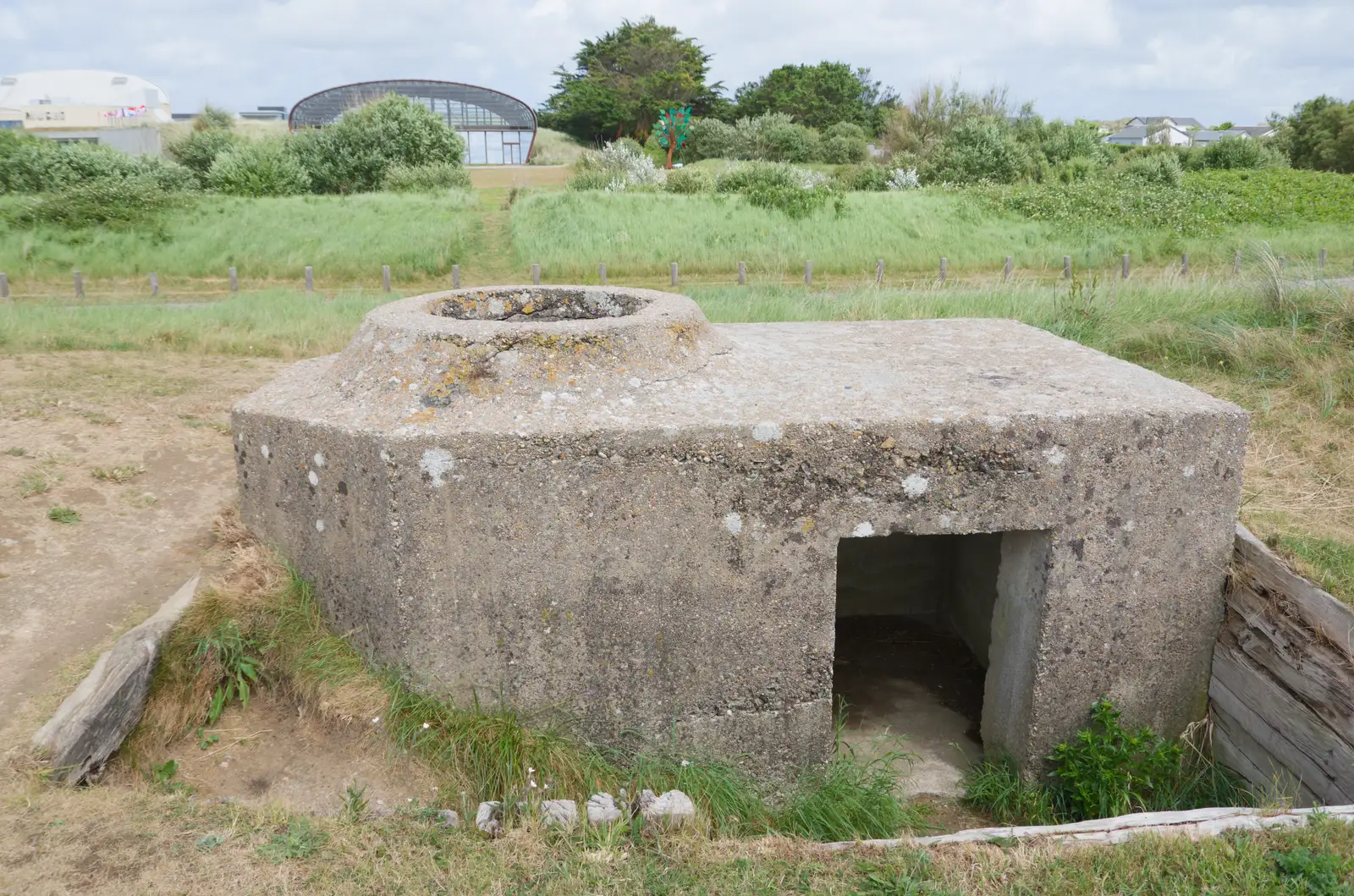 A gun emplacement, from Quettehou, Sainte-Marie-du-Mont and the D-Day Museum, Utah Beach - 4th June 2026