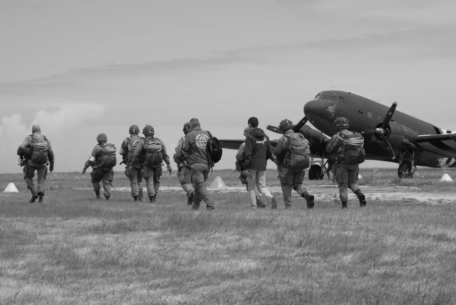 Another group of parachutists heads off, from A D-Day Veteran's Dakota Flight, Cherbourg, Normandy - 5th June 2026