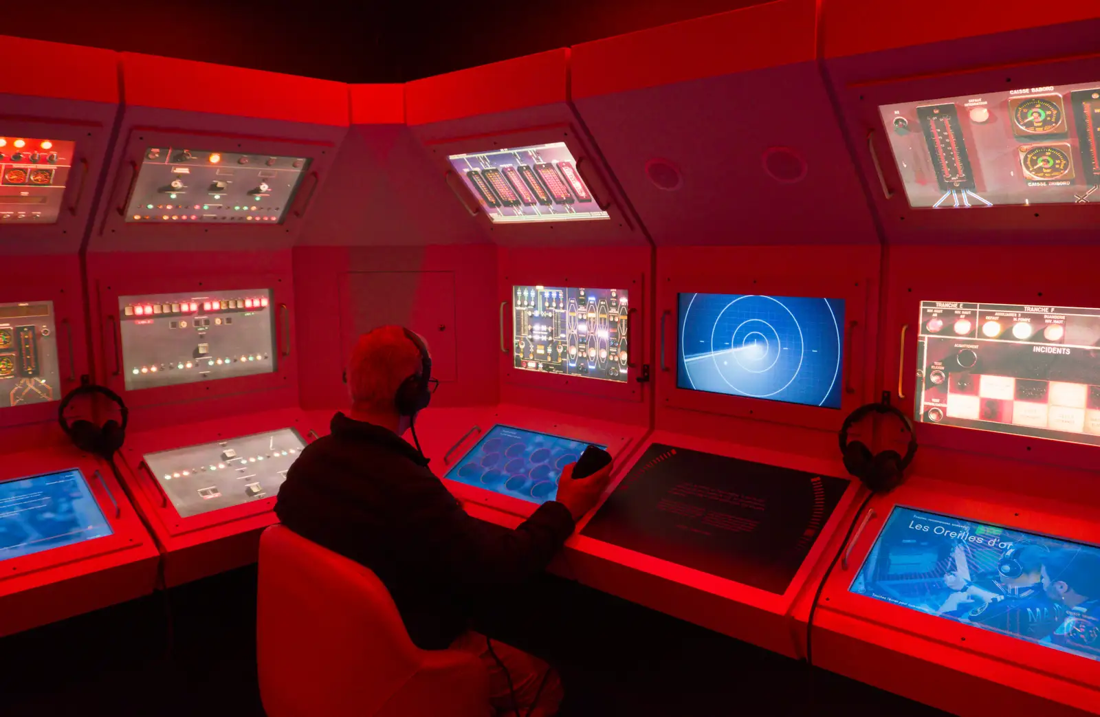 Robert does some sort of simulation, from Cité de lar Mer and a Dakota Flight Home, Cherbourg - 7th June 2026