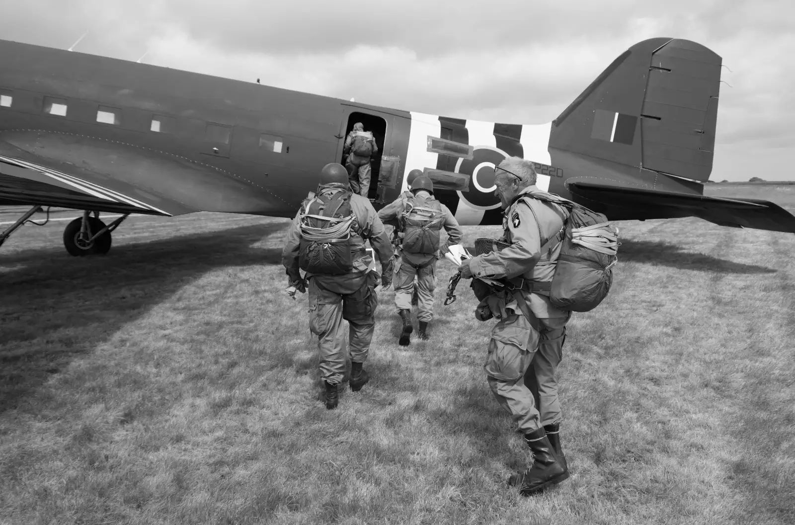 Pegasus loads up with more parachutists, from Cité de lar Mer and a Dakota Flight Home, Cherbourg - 7th June 2026