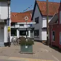 The crossing to St. Nicholas Street in Diss, The BSCC does the Red Lion, Kenninghall, Norfolk - 25th June 2026