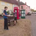 We park on a bench near the phone box, Sausage and Chips in Debenham, Suffolk - 9th July 2026