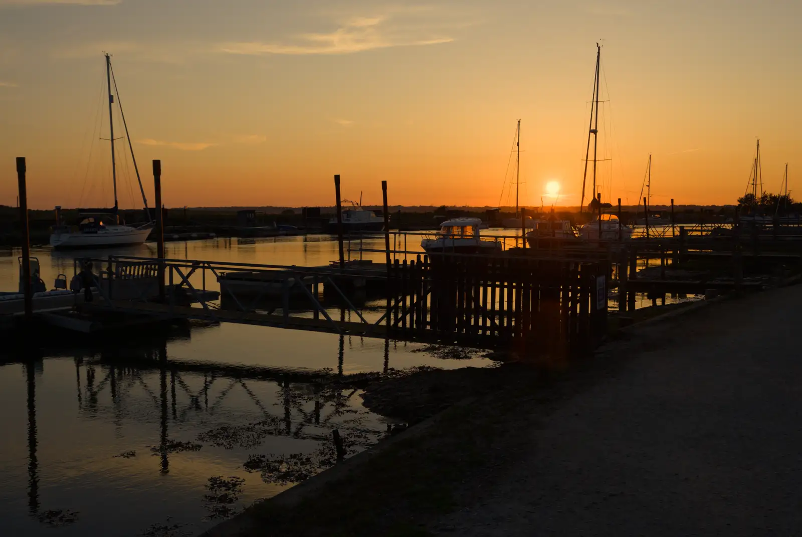 The sun sets over the river at Southwold, from Harry's Karate Kamp, Harbour Campsite, Southwold - 12th July 2026