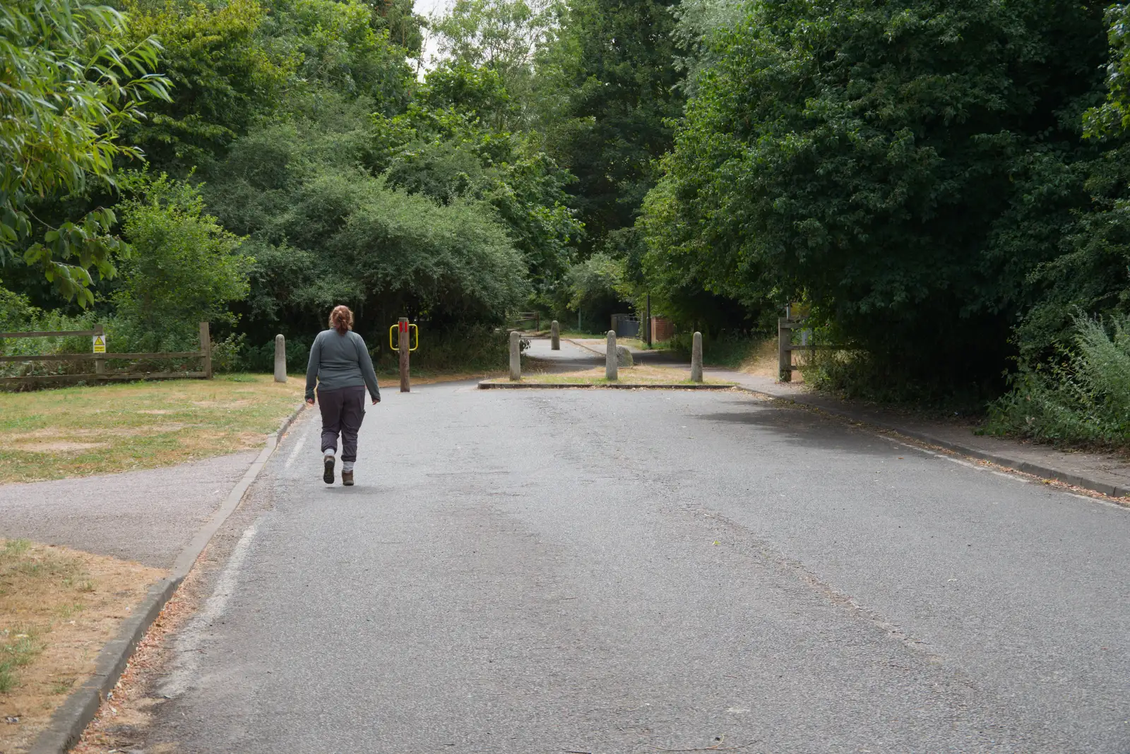 Isobel heads off, from A July Miscellany: Scole and a Ride To Pulham, Norfolk - 30th July 2026