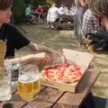 The boys blag a pizza, Music in the Beer Garden, Trowel and Hammer, Cotton - 2nd August 2026