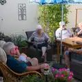 Jill and Spammy chat to Alan in the garden, Alan's 80th Birthday, Eye, Suffolk - 8th August 2026
