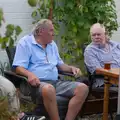 Alan chats to one of the neighbours, Alan's 80th Birthday, Eye, Suffolk - 8th August 2026