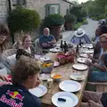 Mark's dad and the Italians join us for dinner, Walking the Ridgeway: Chiseldon to Avebury, Wiltshire - 10th August 2026