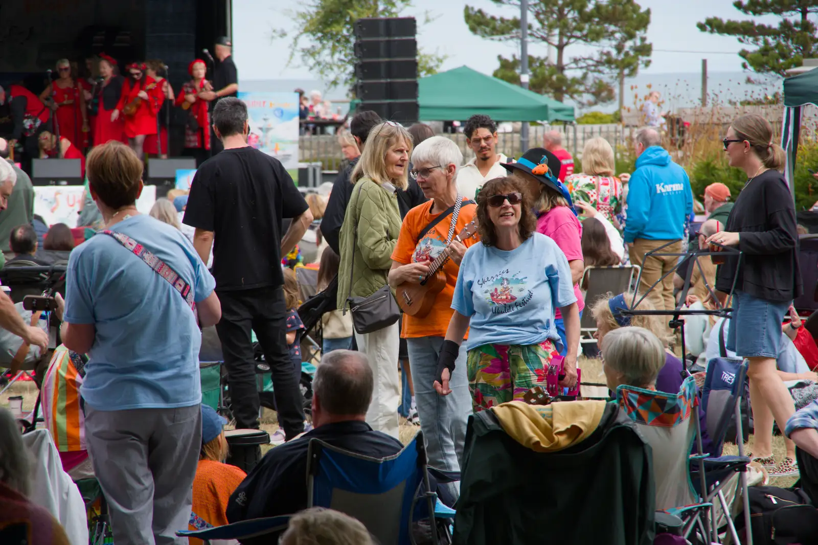 More ukulele strumming in the crowds, from The Ukulele Hooley, People's Park, Dún Laoghaire, Ireland - 22nd August 2026
