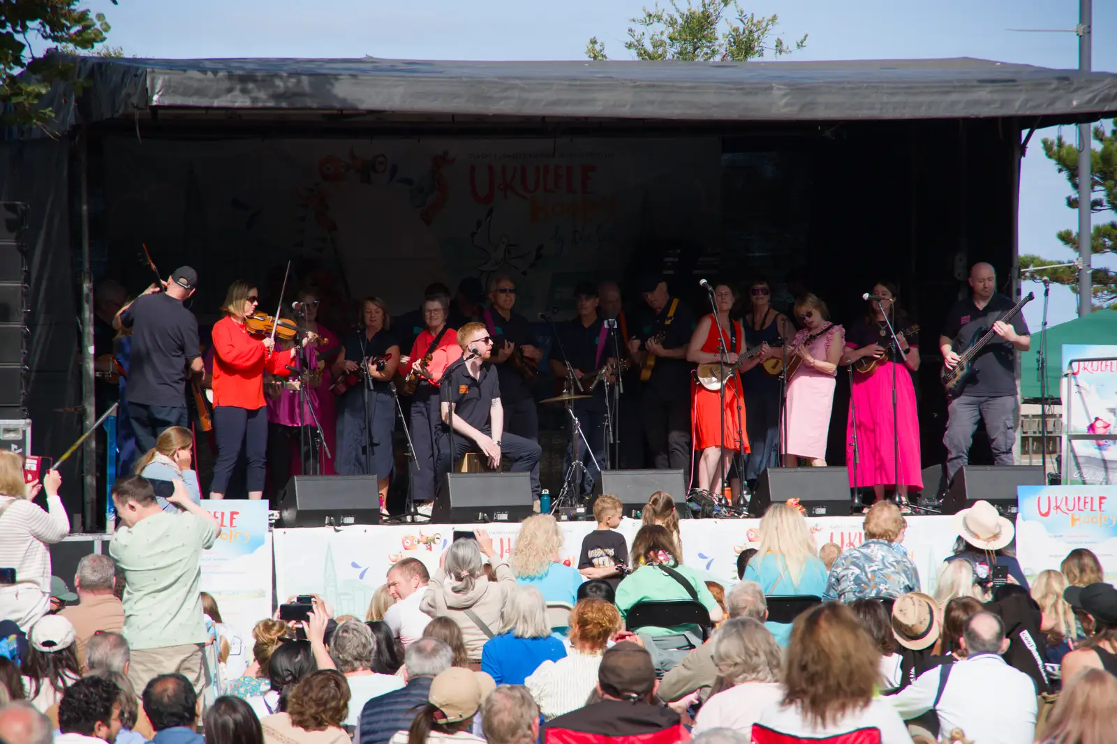 The Big Jam is occuring, from The Ukulele Hooley, People's Park, Dún Laoghaire, Ireland - 22nd August 2026