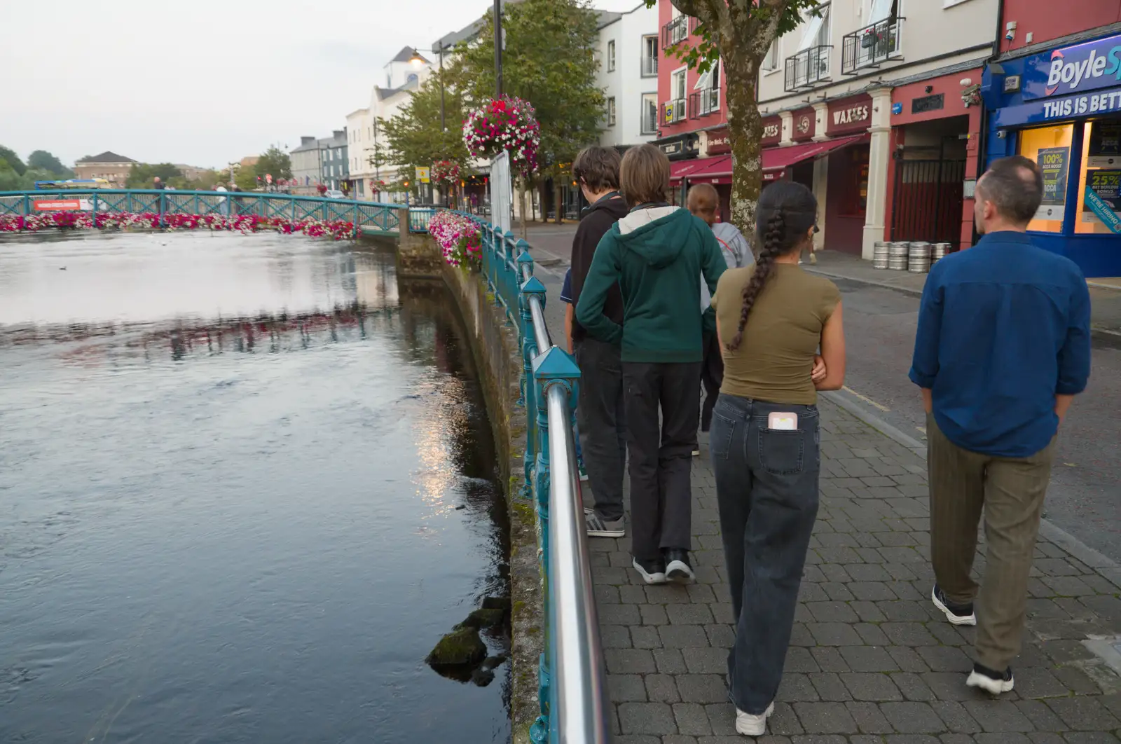 We walk along the banks of the Garavogue, from Manorhamilton, Sligo and Streedagh Beach, Leitrim, Ireland - 26th August 2026