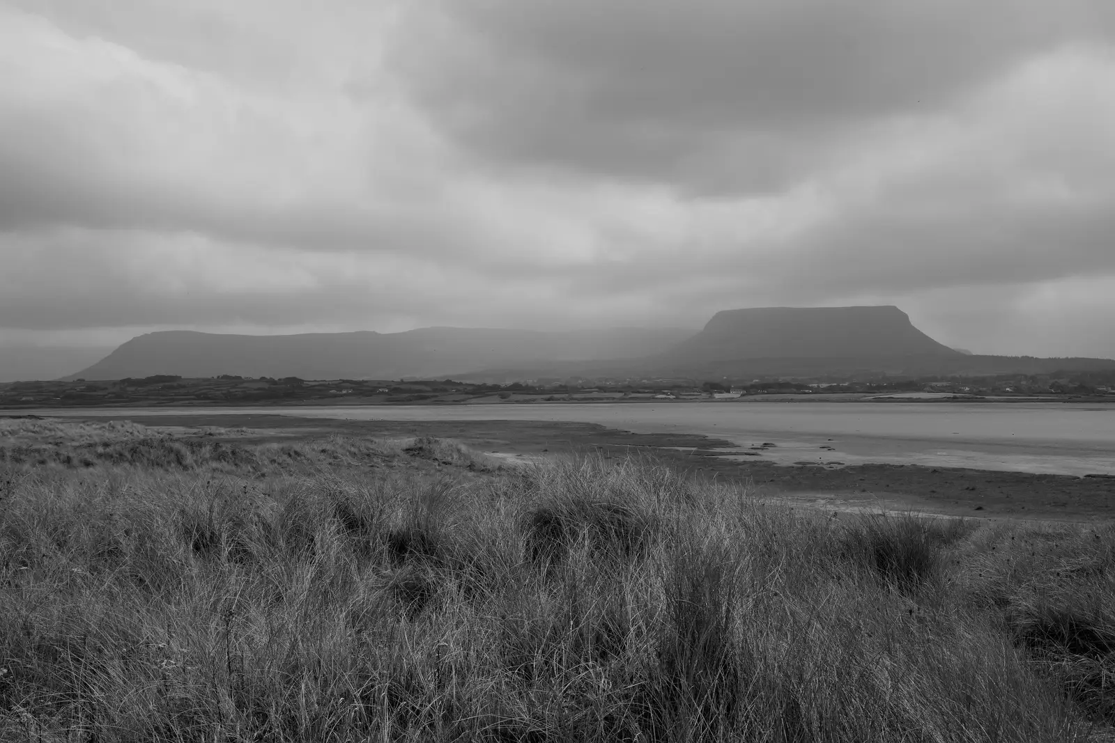 Dramatic hills behind Streedagh beach, from Manorhamilton, Sligo and Streedagh Beach, Leitrim, Ireland - 26th August 2026