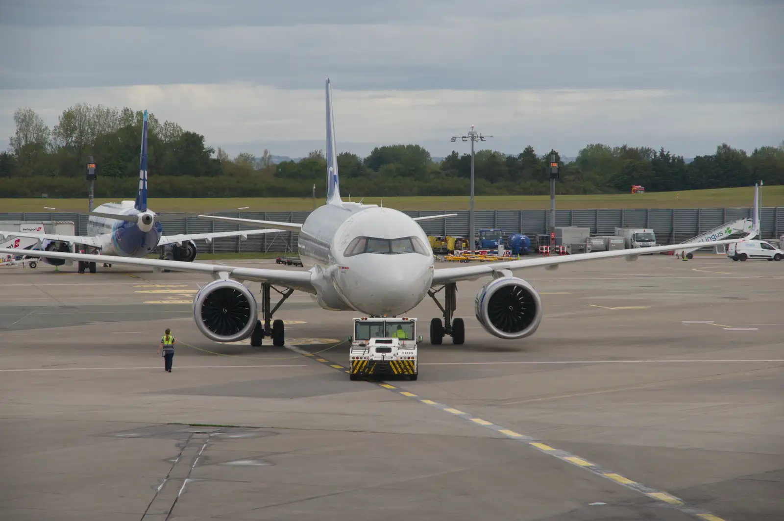 An SAS Airbus gets pushed back, from Castle Dargan Golf, Glangelvin and Pizza in Dún Laoghaire, Ireland - 28th August 2026