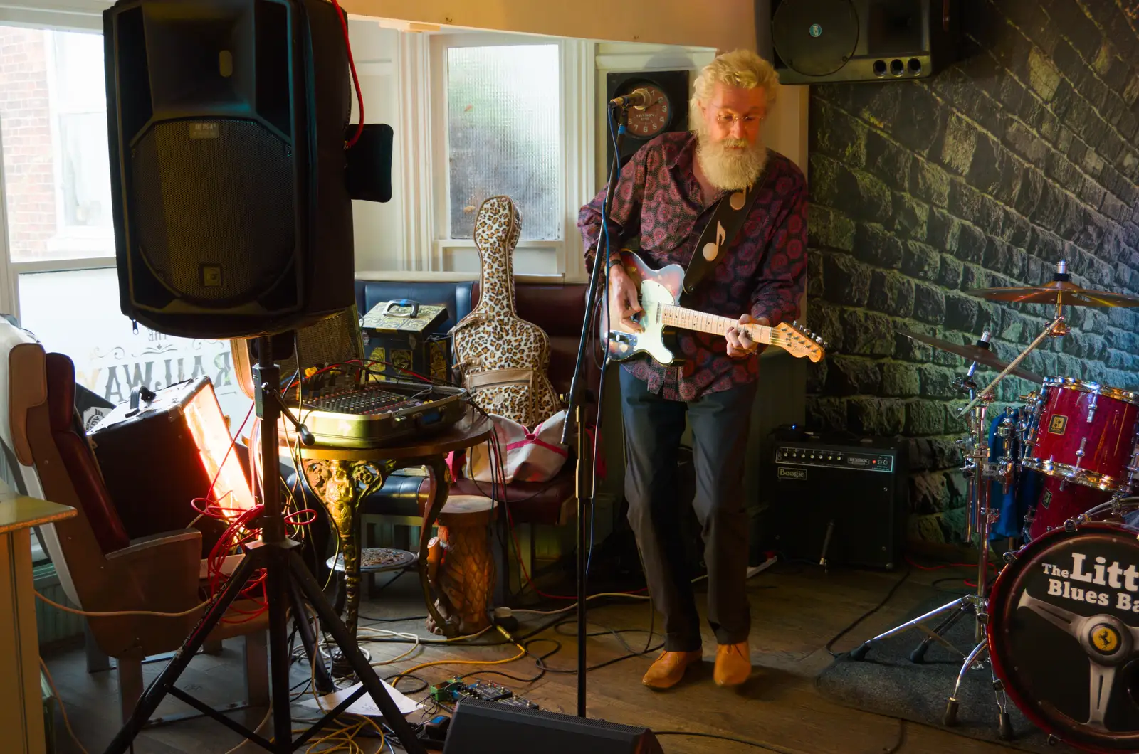 Rob does a soft-shoe shuffle or something, from The GSB at Walsham and the Little Blues Band in Mellis, Suffolk - 31st August 2026